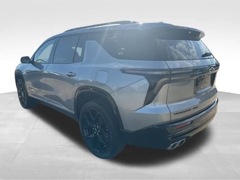 New 2026 Chevrolet Traverse RS w/ LPO, Floor Liner Package image 3