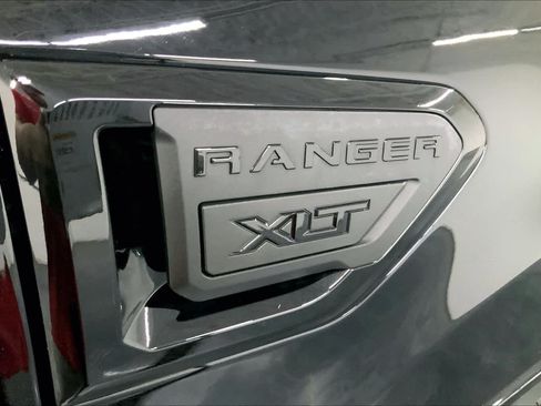 Used 2021 Ford Ranger XLT w/ Equipment Group 302A High AWD/4WD image 9