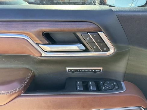 Used 2023 GMC Sierra 1500 Denali Ultimate image 41