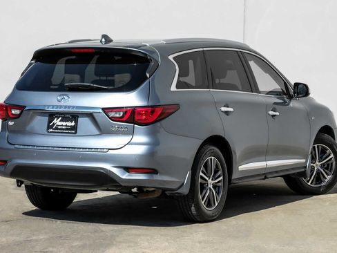 Used 2019 INFINITI QX60 Luxe w/ Essential Package image 9