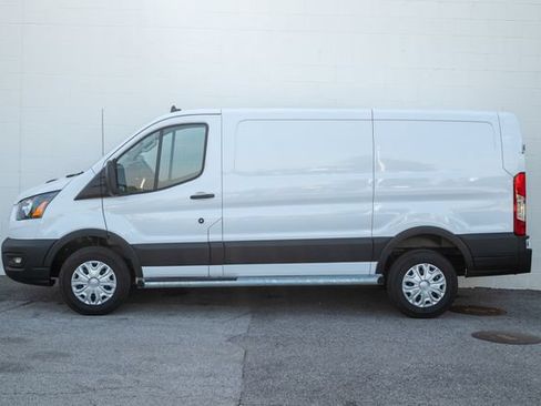 Used 2025 Ford Transit 250 Low Roof w/ Exterior Upgrade Package RWD image 28