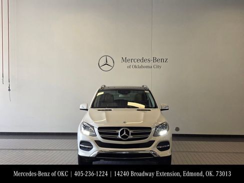Used 2017 Mercedes-Benz GLE 350 image 2