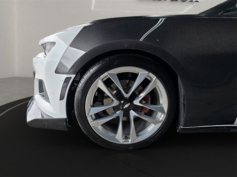 Used 2020 Chevrolet Camaro LS image 19