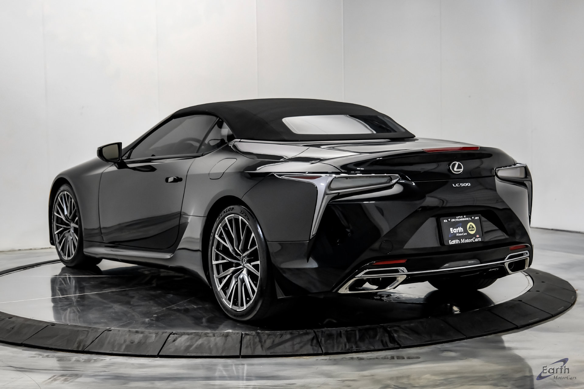 Used 2024 Lexus LC 500 Convertible w/ Touring Package RWD image 9