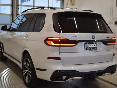 New 2027 BMW X7 xDrive40i w/ M Sport Package AWD/4WD image 12