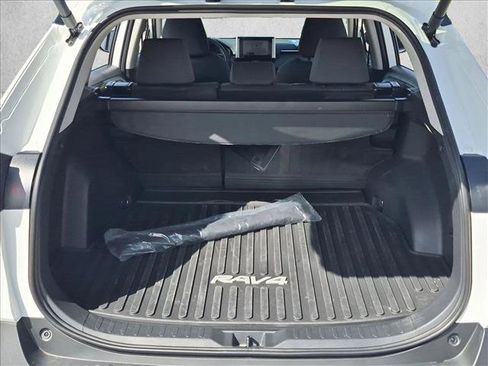 Certified 2025 Toyota RAV4 XLE w/ Convenience Package AWD/4WD image 6