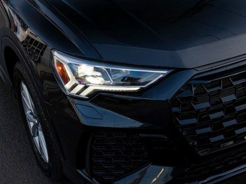 Used 2025 Audi Q3 2.0T Premium image 37