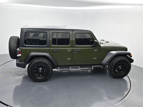 Used 2020 Jeep Wrangler Unlimited Willys image 47