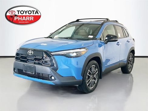 New 2026 Toyota Corolla Cross XLE w/ Convenience Package FWD image 1