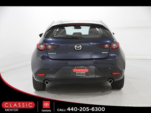 Used 2024 MAZDA MAZDA3 s FWD image 19