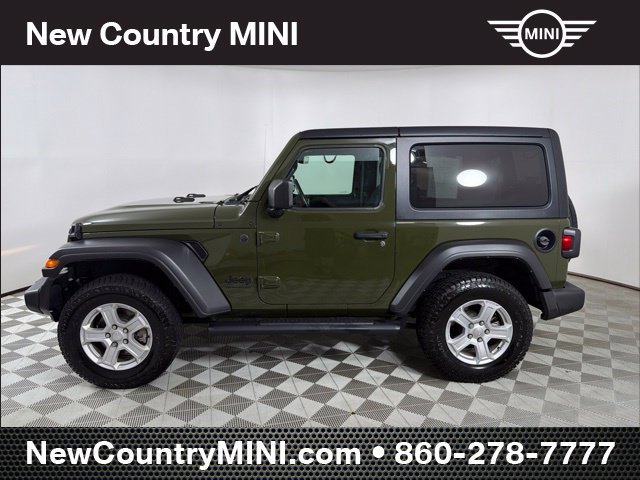 Used 2022 Jeep Wrangler Sport AWD/4WD image 4