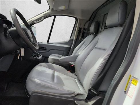 Used 2018 Ford Transit 250 148 Low Roof RWD image 15