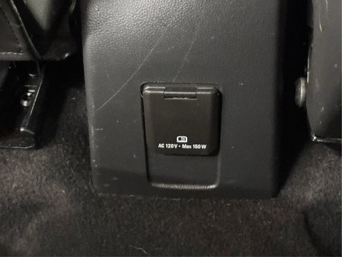 Used 2019 Chevrolet Trax LT w/ LT Convenience Package image 28