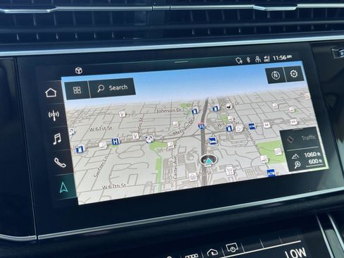 Certified 2022 Audi Q8 Premium w/ Convenience Package AWD/4WD image 17