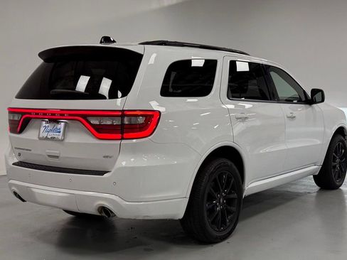 Used 2023 Dodge Durango GT image 4
