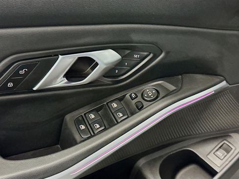 Used 2025 BMW 330i xDrive Sedan image 15