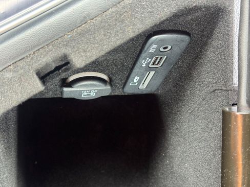 Used 2015 Dodge Challenger R/T w/ Quick Order Package 22B R/T image 27