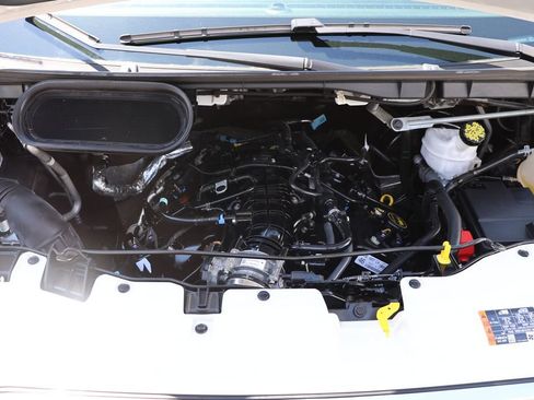 Used 2024 Ford Transit 350 XLT RWD image 10
