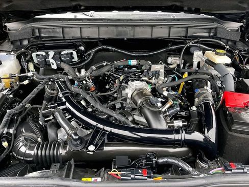 Used 2024 Ford Bronco Wildtrak AWD/4WD image 31
