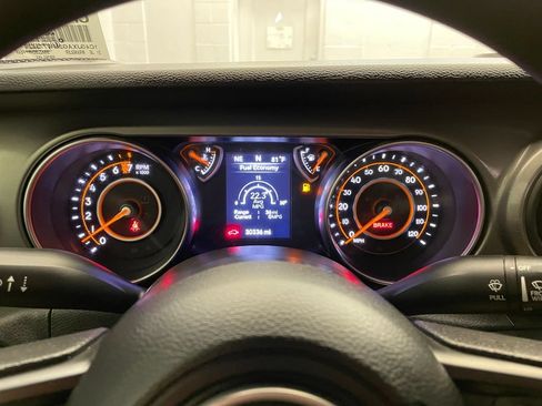 Used 2021 Jeep Wrangler Sport AWD/4WD image 12