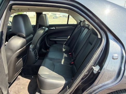 Used 2015 Chrysler 300 C AWD/4WD image 24