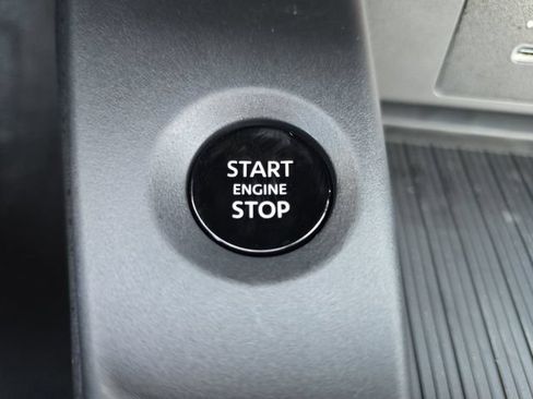 New 2026 Nissan Sentra SR FWD image 29
