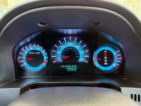 Used 2012 Ford Fusion SE image 18