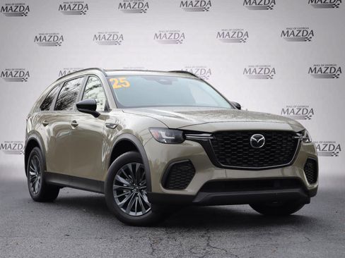 Certified 2025 MAZDA CX-70 3.3 Turbo w/ Preferred Package image 2