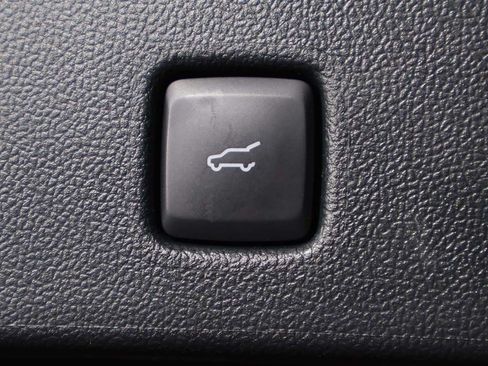 Used 2023 Ford Escape ST-Line w/ Tech Pack #1 AWD/4WD image 18