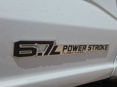 New 2024 Ford F550 4x4 Crew Cab Super Duty image 15
