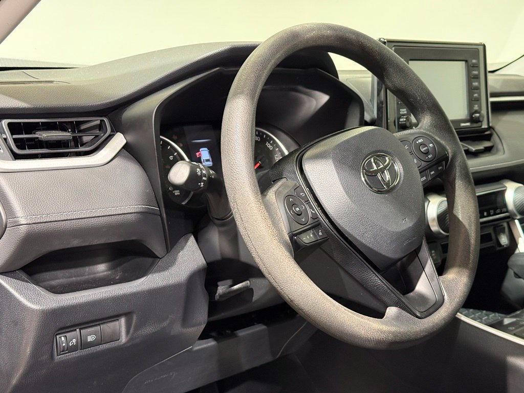 Used 2020 Toyota RAV4 XLE w/ All Weather Liner Package AWD/4WD image 17