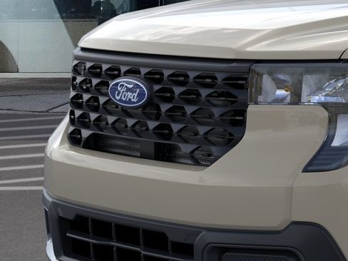 New 2025 Ford Maverick XLT w/ Equipment Group 302A AWD/4WD image 18