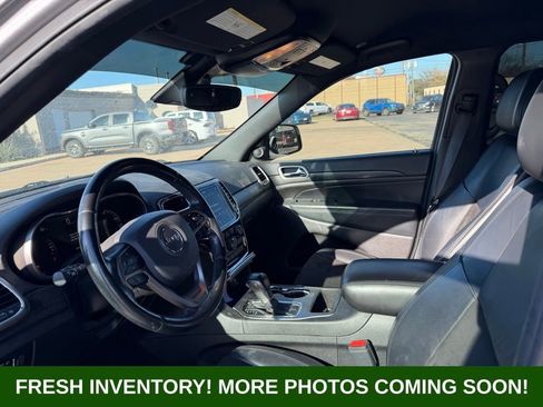 Used 2021 Jeep Grand Cherokee Laredo X image 8