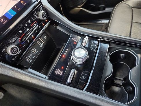 Used 2023 Jeep Grand Cherokee L Overland image 25