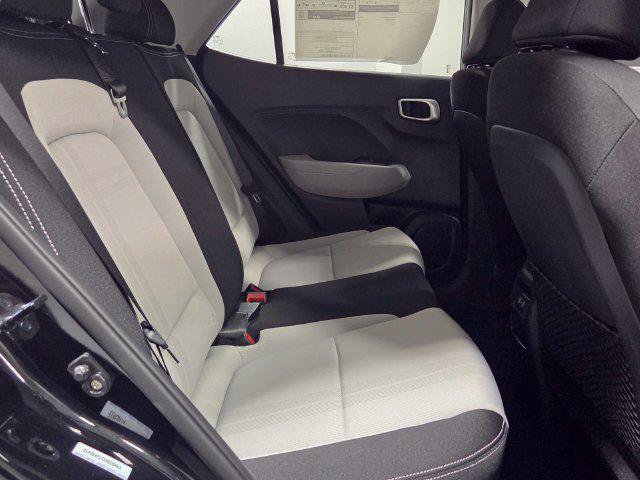 New 2026 Hyundai Venue SEL FWD image 14