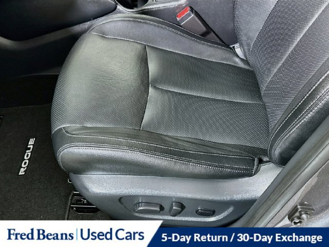 Used 2020 Nissan Rogue SL w/ Premium Package AWD/4WD image 27