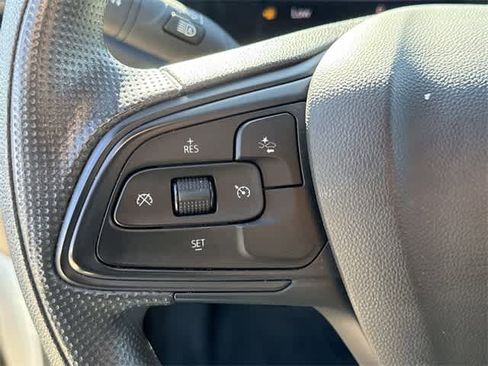 Used 2025 Buick Envista Preferred image 20