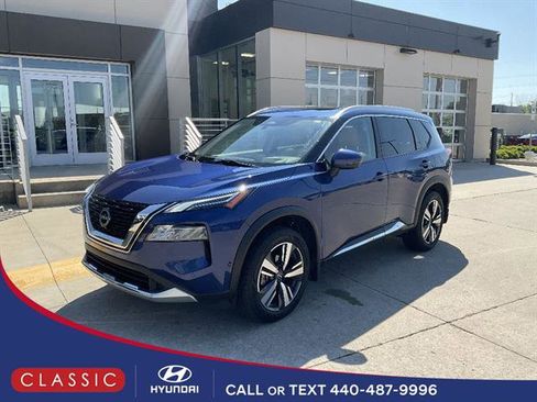 Used 2023 Nissan Rogue Platinum w/ Platinum Premium Package AWD/4WD image 1