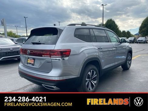 New 2026 Volkswagen Atlas SE image 9