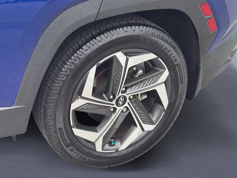 Certified 2023 Hyundai Tucson Limited FWD image 9