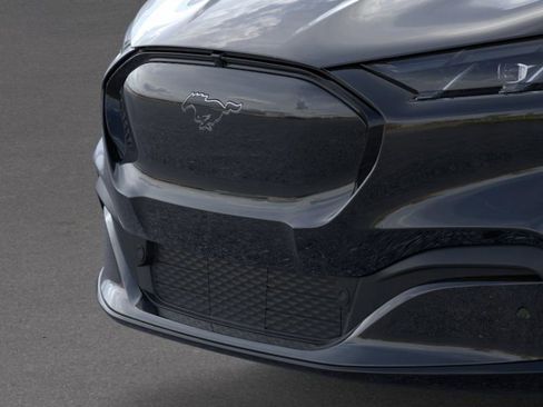 New 2025 Ford Mustang Mach-E Premium image 17