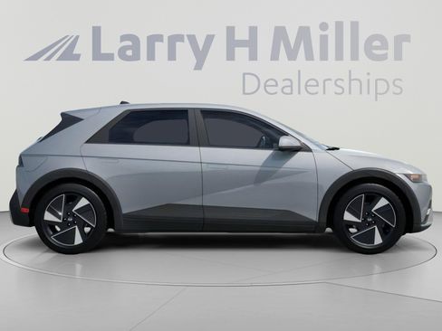 New 2026 Hyundai Ioniq 5 SE RWD image 7