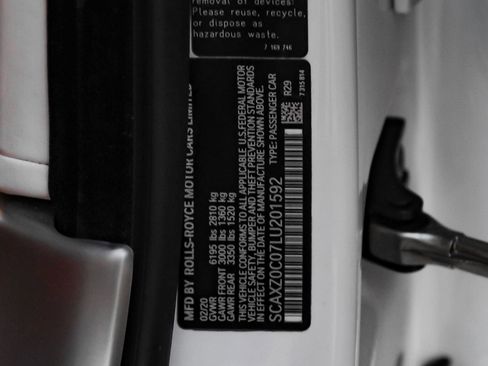 Used 2020 Rolls-Royce Wraith image 79