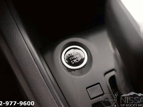 New 2025 Nissan Kicks Play S image 19