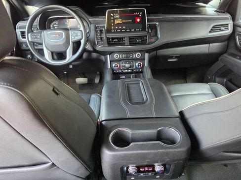 Used 2024 GMC Yukon SLT RWD image 36