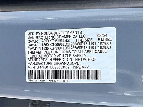Used 2025 Honda Pilot TrailSport image 34
