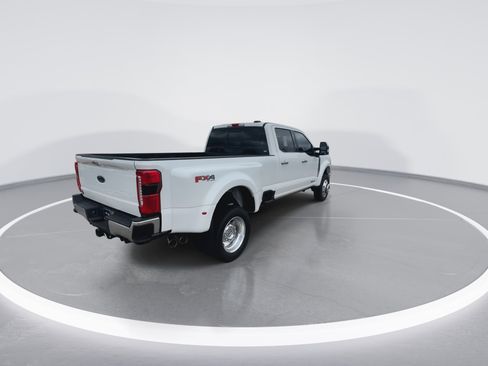 Certified 2024 Ford F450 Lariat w/ Lariat Ultimate Package image 12