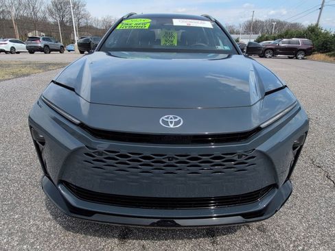 Certified 2025 Toyota Crown Signia w/ Advanced Technology Package image 11