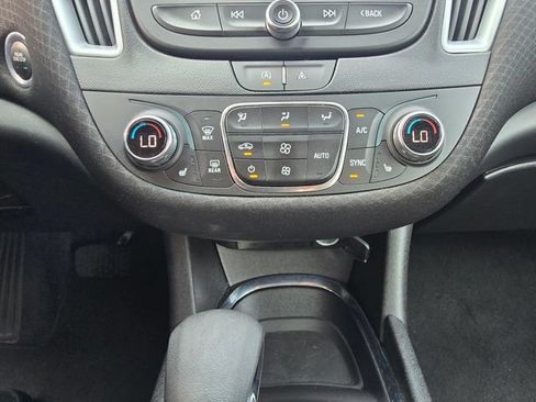 Used 2023 Chevrolet Malibu LT FWD image 20