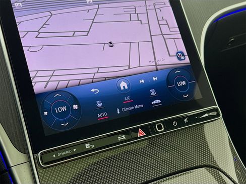 Used 2023 Mercedes-Benz C 300 Sedan image 17